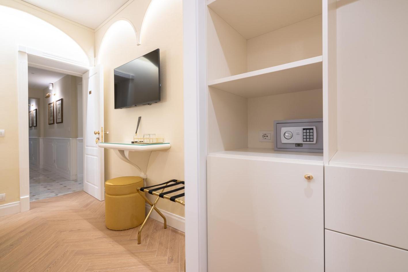 Dimora Del Mercante - Luxury Rooms Φλωρεντία Εξωτερικό φωτογραφία